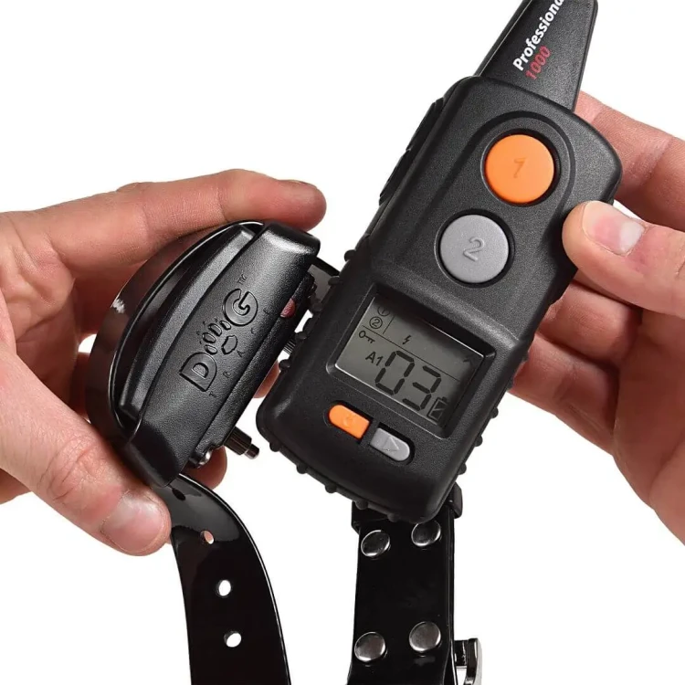 elektroniczna-obroza-treningowa-d-control-professional-1000-mini__mi001-3769.webp