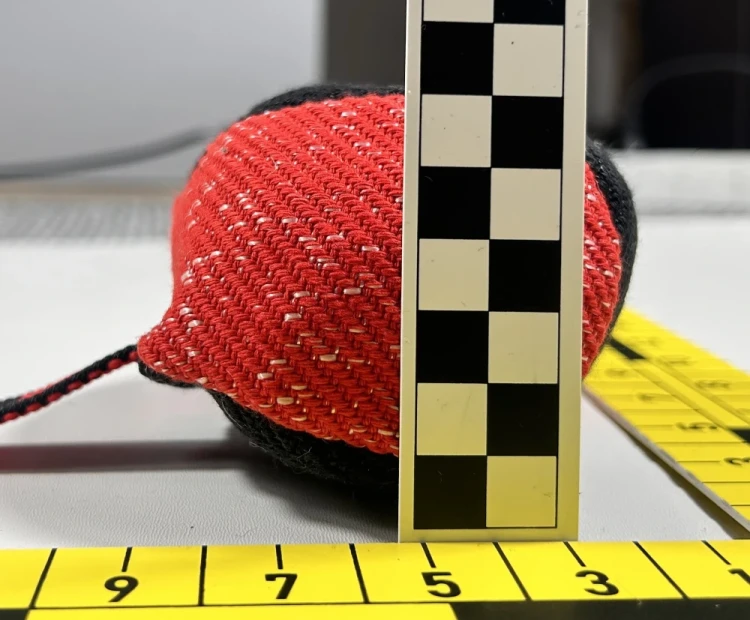 Piłka-z-materiału-ringowego-HST-6.webp