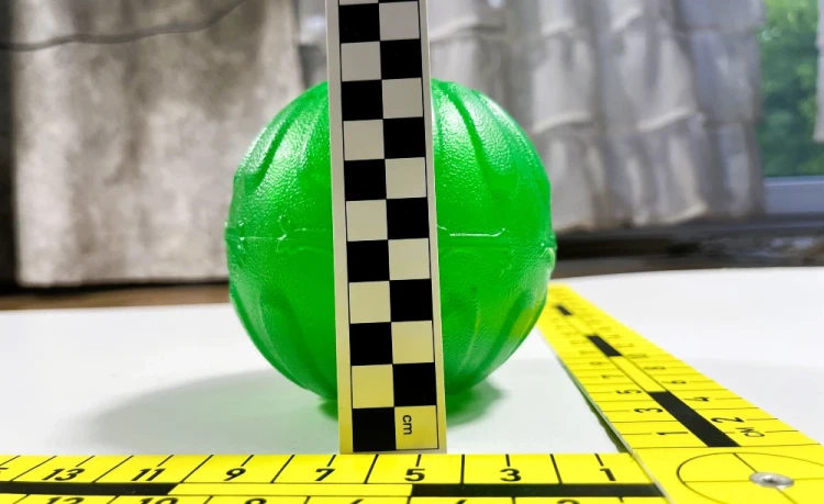 Treat-Dispensing-Chew-Ball™-niepokonana-8.webp